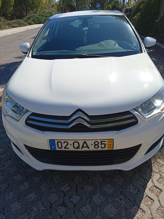 Citroën C4 e Hdi — photo 2