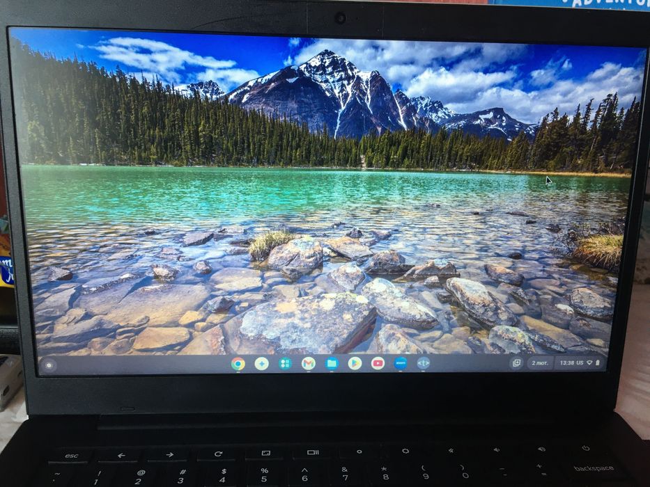 Ноутбук на системі андроїд