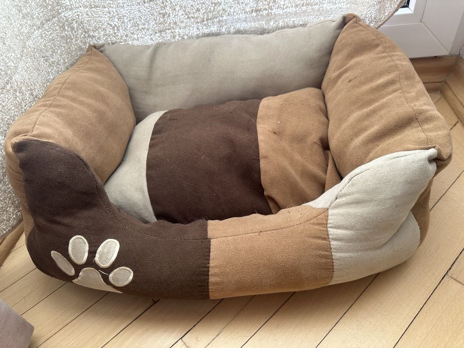 Лежанка для котиків