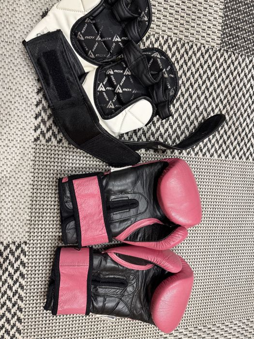 Рукавиці не зношені