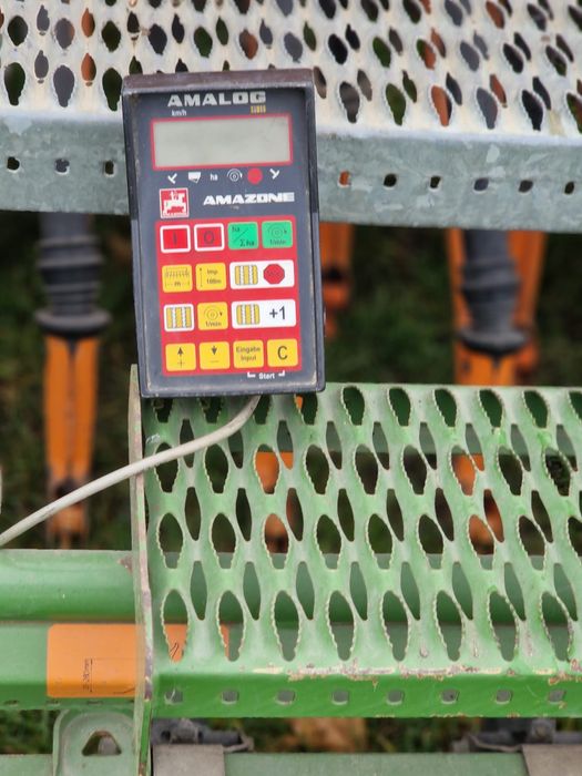 Siewnik Amazone D9