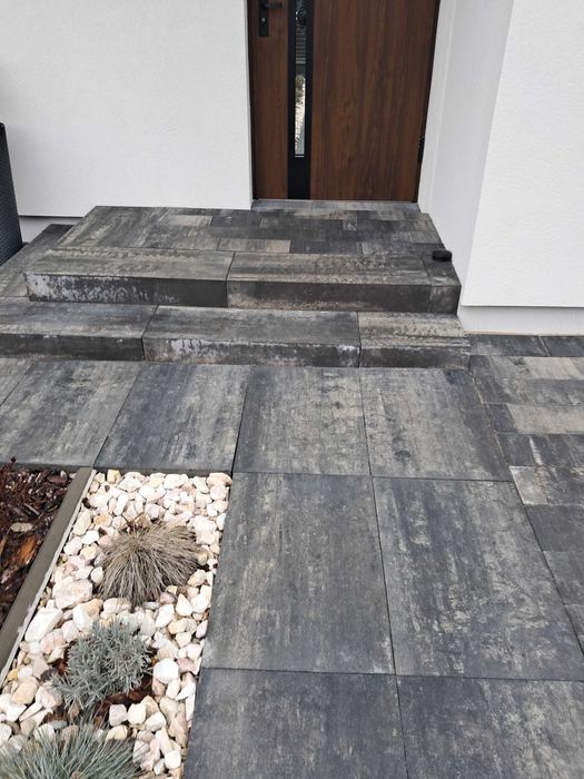 Profesjonalne Usługi Brukarskie - Układanie Kostki