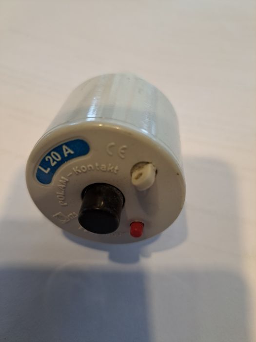 Bezpiecznik nadprądowy automatyczny L20A