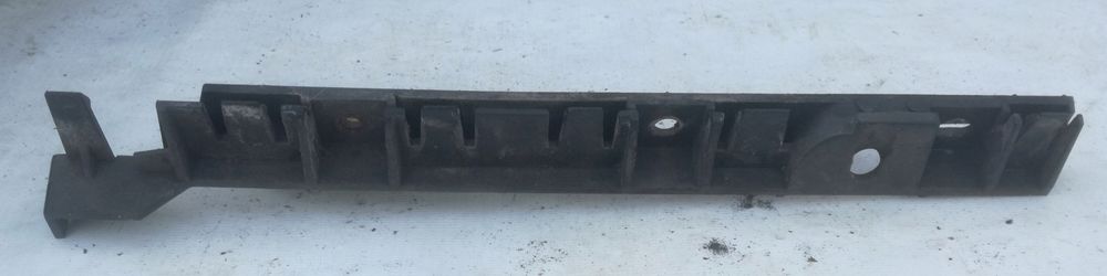 mocowanie progu prawe bmw 1 e81 e82 e87 e88 2004-