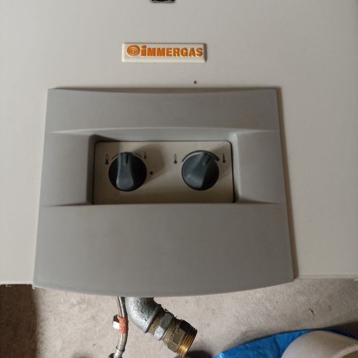 Piec gazowy używany.