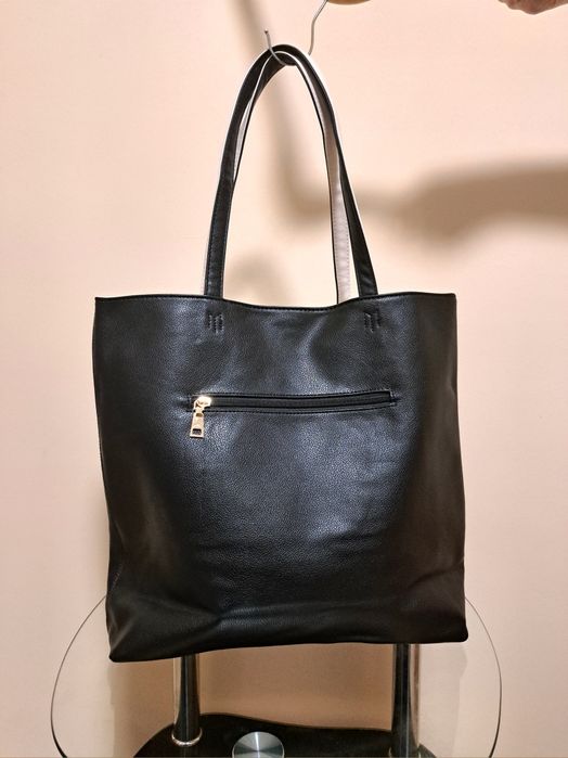 Torebka Guess z kosmetyczką skórzana