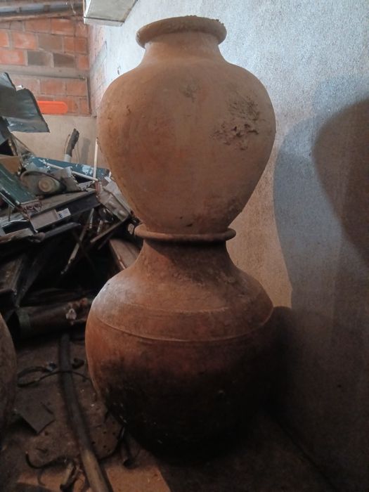 Talhas antigas em bom estado
