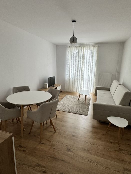Funkcjonalne, 2-pokojowe mieszkanie dwustronne – Świdnik, ul. Niepodległości 48m