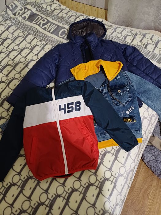 Вещи для мальчика 116-122. Курточки,штаны,джинсы, кофты