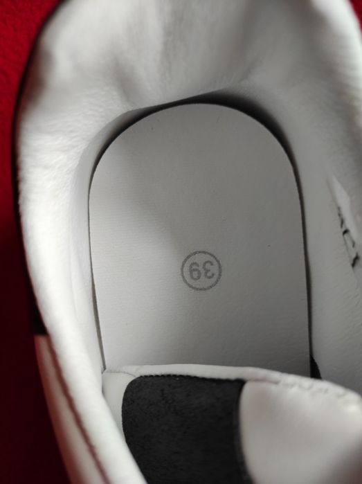 Modne buty  na platformie sneakersy sportowe