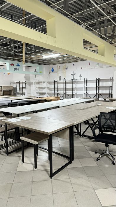 РоЗпРоДаж Столи Лофт нові