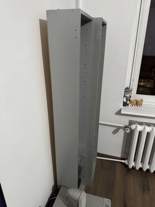 Szafki na modele aut/ figurki