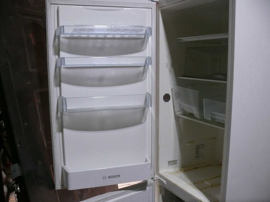 Lodówka BOSCH KGN36V00/01