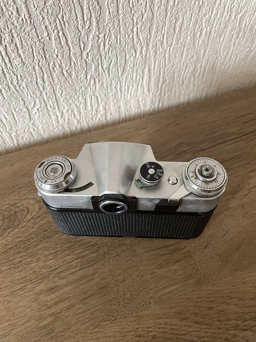 Zenit-e з сумкою