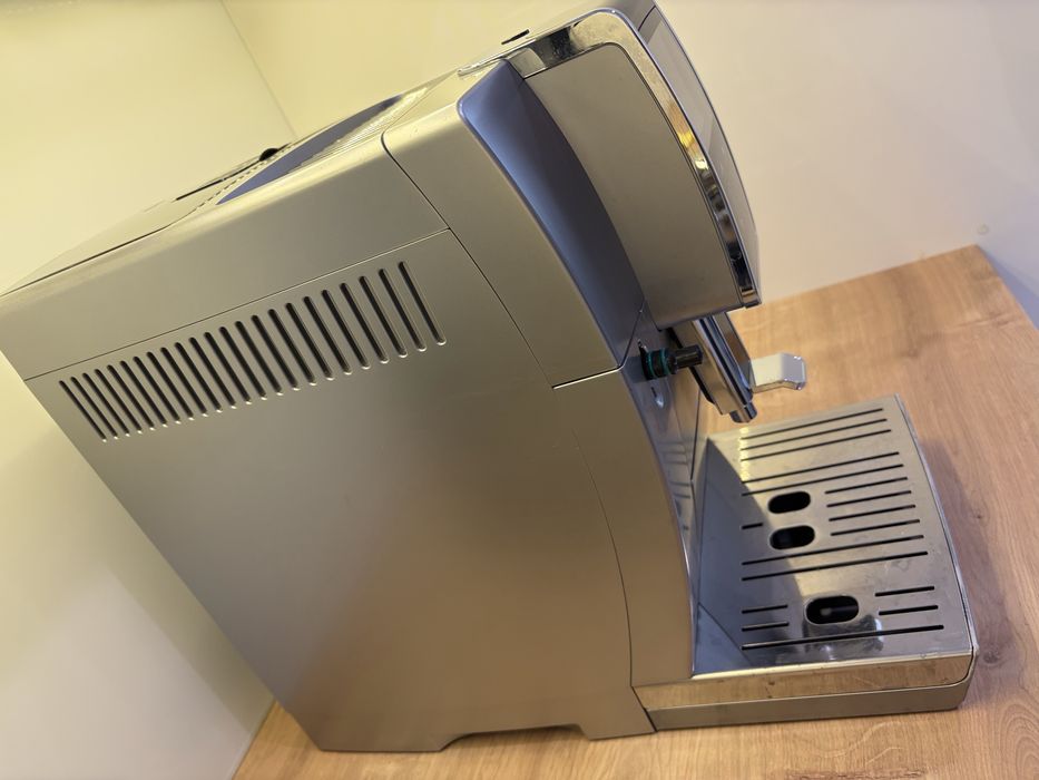 Ekspres De'Longhi Dinamica Plus ECAM370.95.S