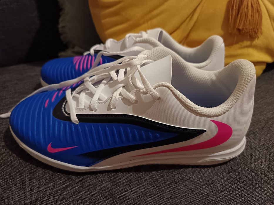 Sapatilhas NOVAS da Nike de Futsal.