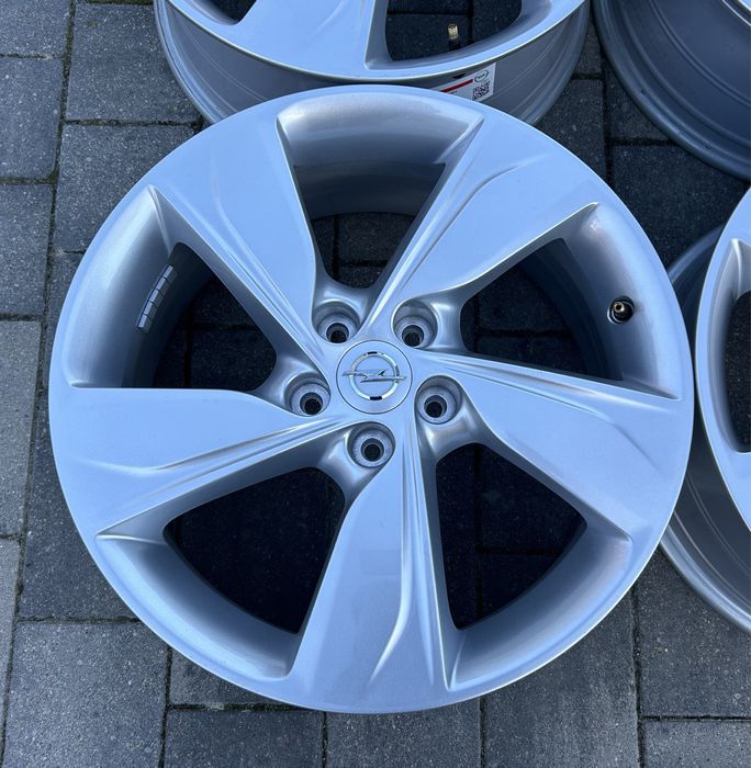 Oryginalne felgi 18” Opel Grandland X 5x108 nowe!