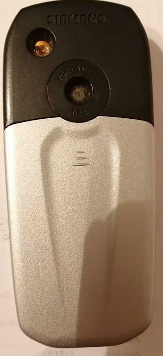 Telemóvel Siemens CV65, com carregador
