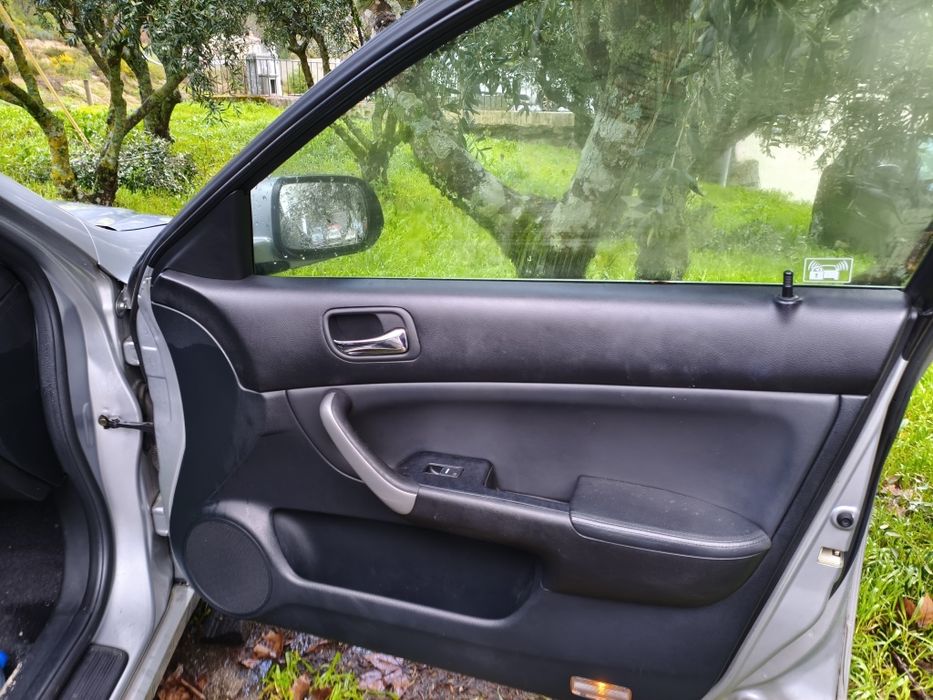 Honda Accord para peças ou recuperação
