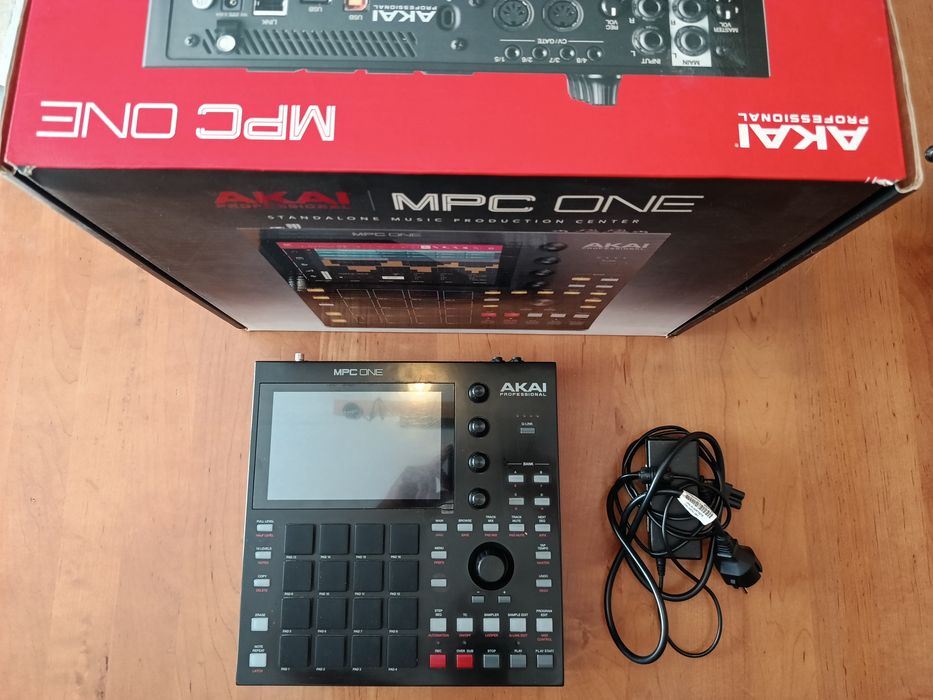 Akai Mpc One usado