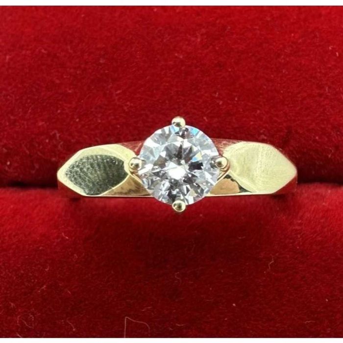 Piękny Złoty Pierścionek z Cyrkonią 2,25G 585 r.21