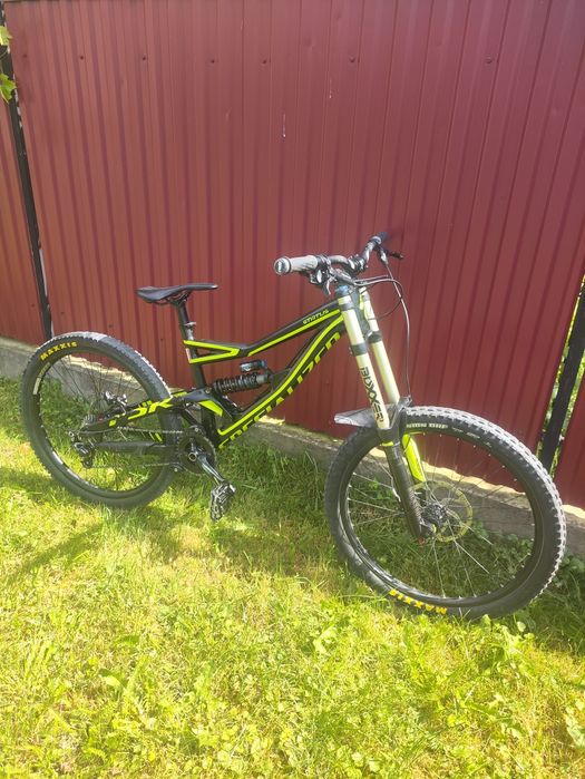 Деребан!! Specialized status 2 2014