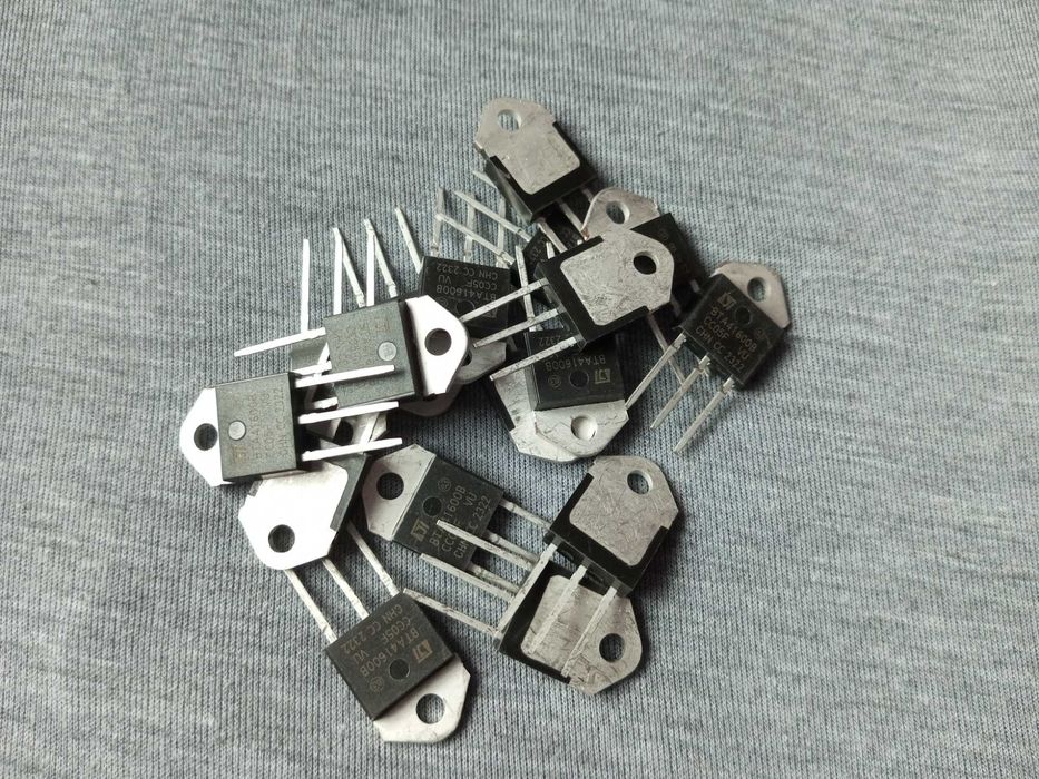 Симистор 40 ампер.вта41-600 bta41-800