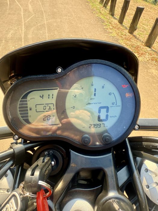 Benelli Leoncino 500 Trail