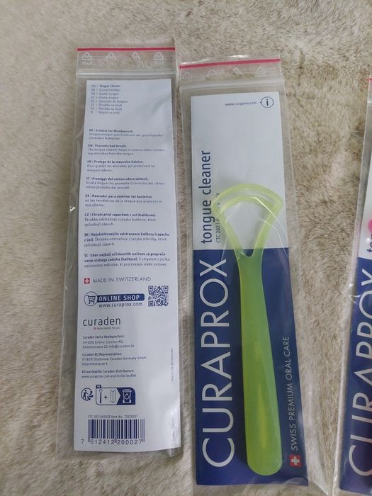 Скребок для язика  від Curaprox