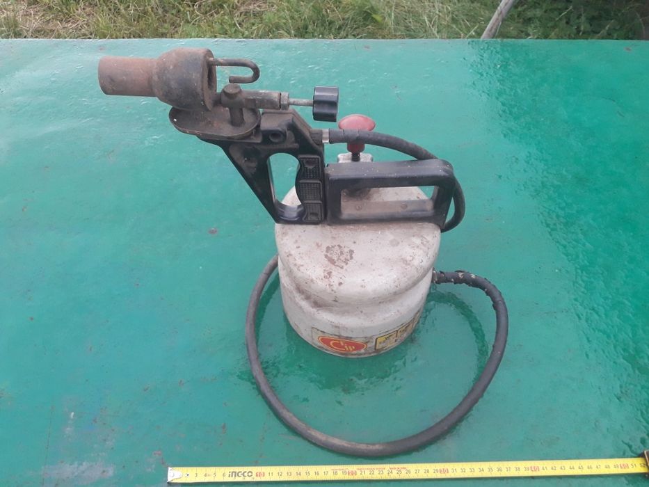 Бензинова паяльна лампа