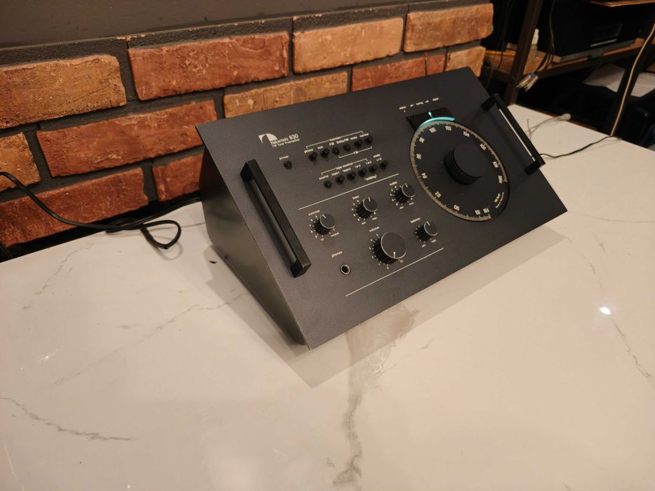 NAKAMICHI 630 ! Unikatowy przedwzmacniacz z tunerem ! HI-END