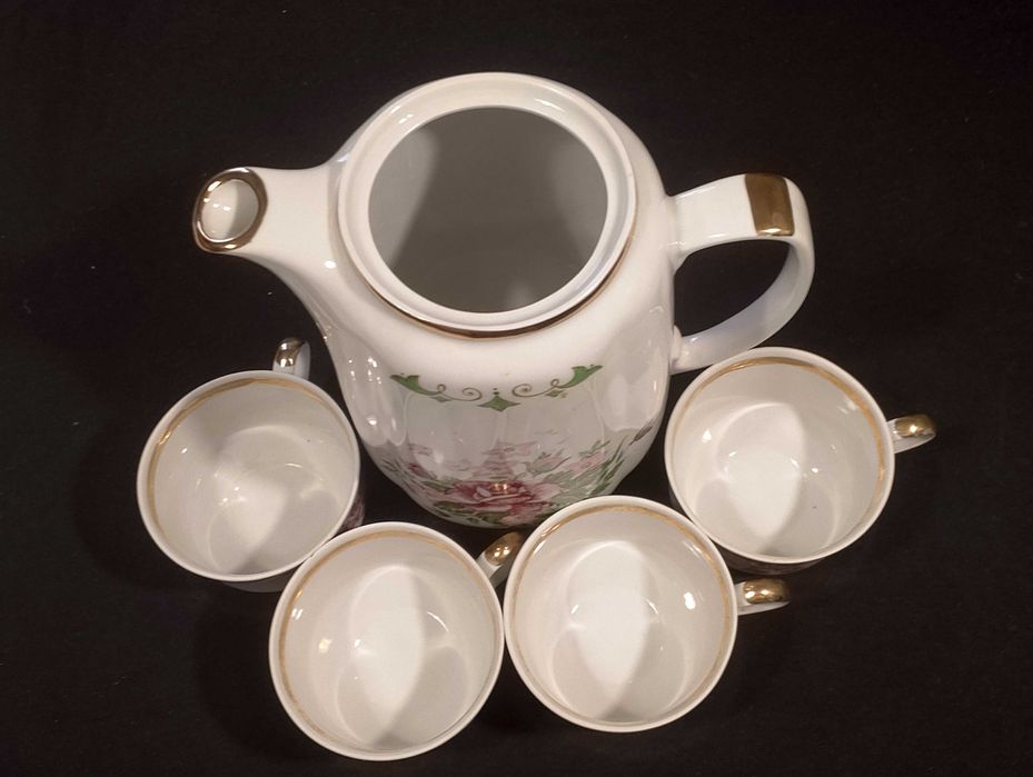 Фарфоровий набір для напоїв