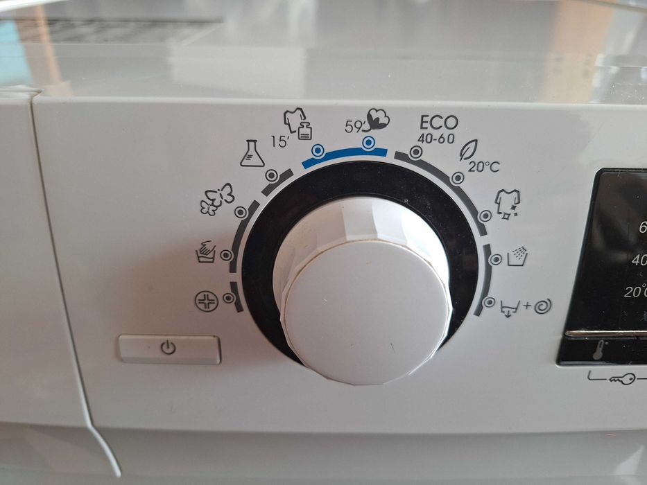 pralka Candy Smart Inverter 8kg