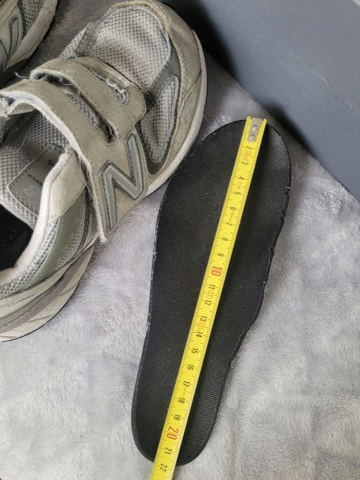 Кросівки для хлопчика new balance 35р.