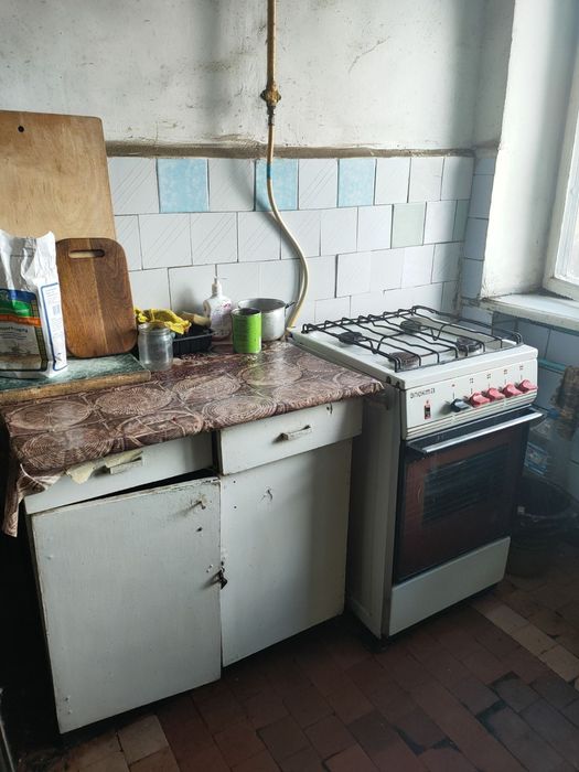 Продам 2 кім в гуртожитку S=36.9кв.м.Піонерська.