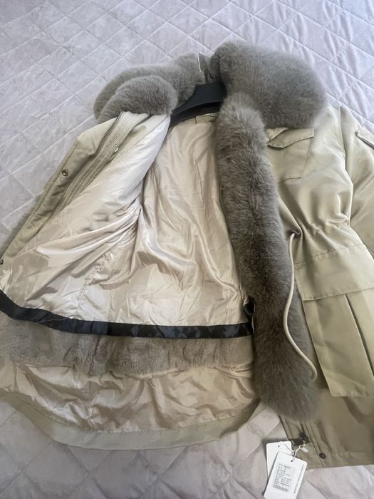 Зимова парка з натуральним хутром