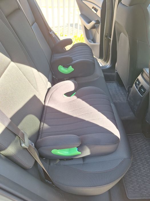 Fotelik samochodowy usiedzisko ISOFIX