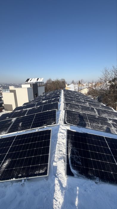 ошищення сонячних панелей від снігу,альпенист оренда страховки системи