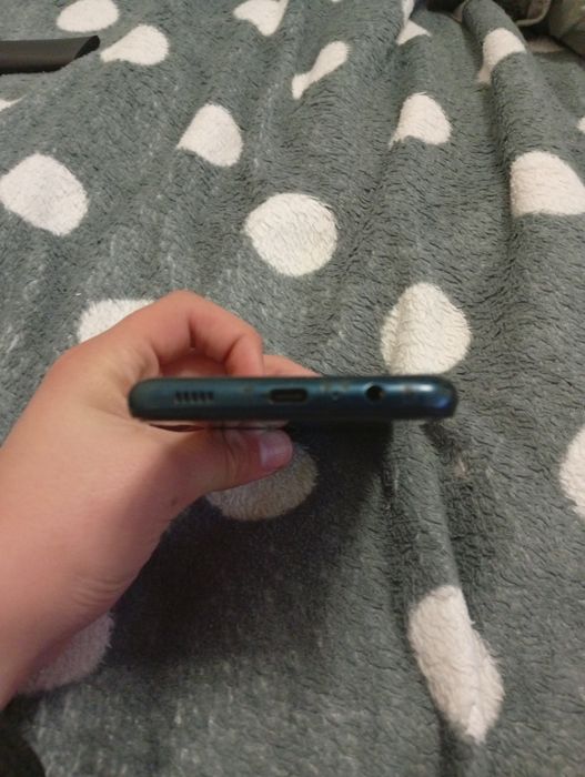 Продам Samsung Galaxy M12 (4/64 ГБ)