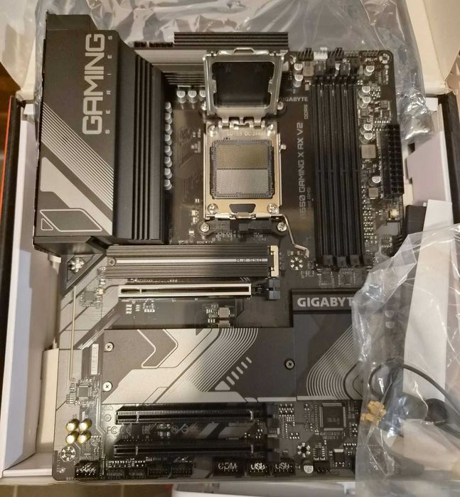 Płyta główna Gigabyte B650 Gaming X AX V2