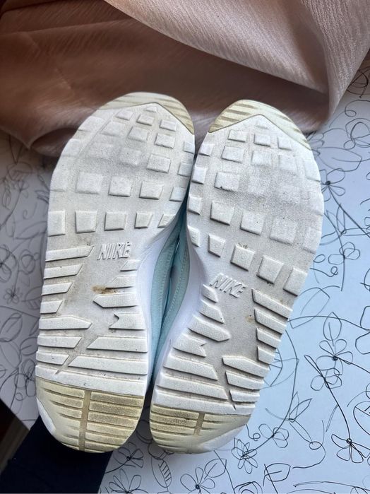 Кросівки спортивні Nike