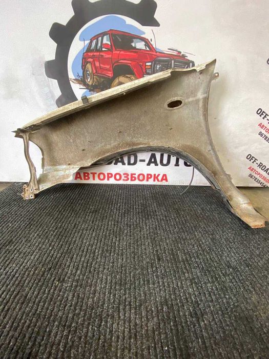 Передні крила Nissan Navara D22 NP300 нисан навара д22 нп300