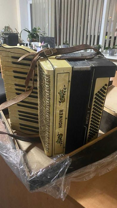 Аккордеон Hohner Verdi II