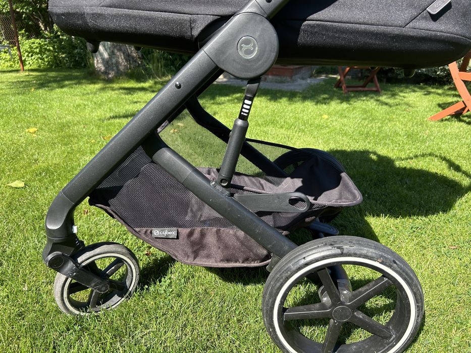 STAN IDEALNY Cybex Balios S Lux – czarny