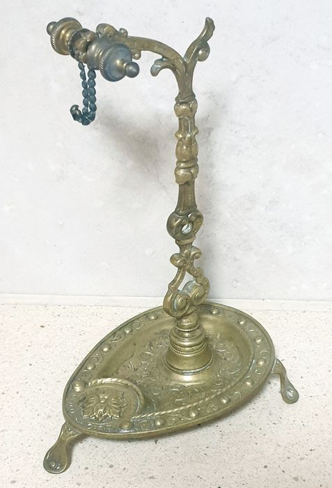 Antigo suporte de relógio de bolso em bronze Sec.XIX