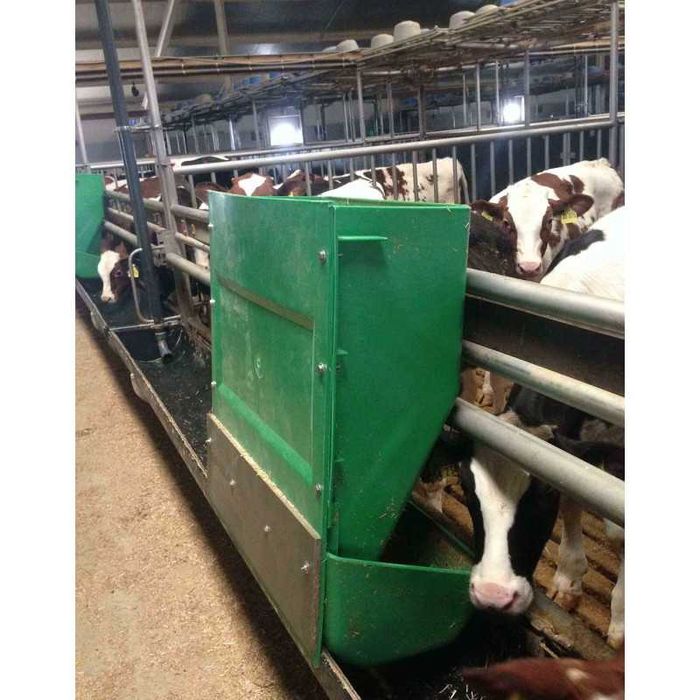 Automat paszowy ze zbiornikiem zasypowym 100 L