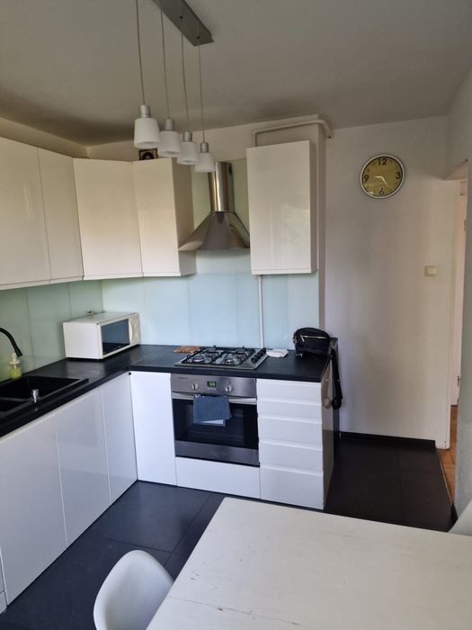 Wynajmę mieszkanie 3 pokoje,1 piętro,63m2 osiedle Bazylany