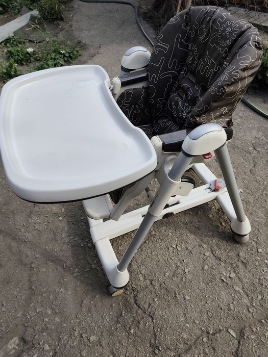 Продам стульчик для кормления