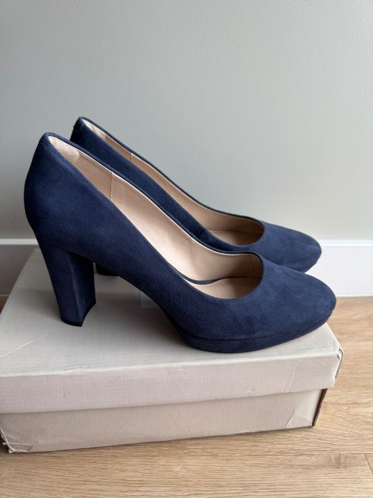 Туфлі Clarks на підборах