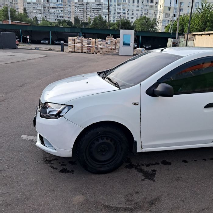 Продам Рено Логан